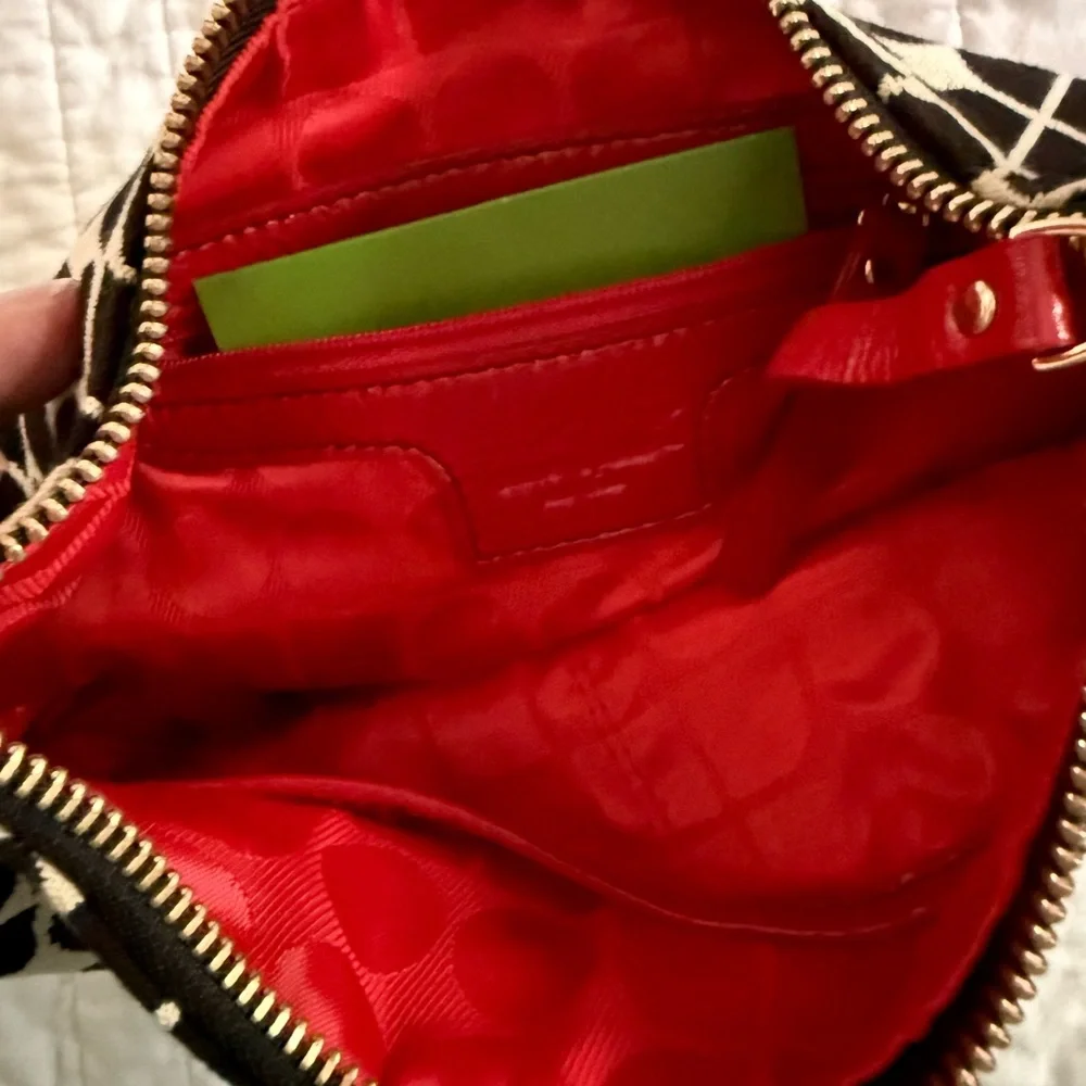 Kate Spade Black and White Geometric Bag with Red Strap - Picture 2 of 2